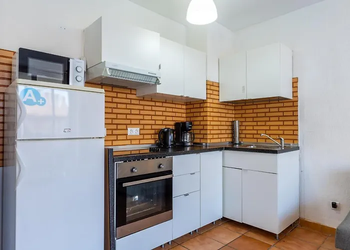 Station * フエンヒロラ